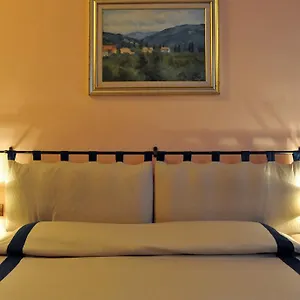 https://residenza-cantagalli.it-tuscanyhotel.com
